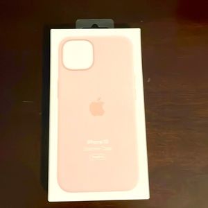 - Apple iPhone 13 silicone case with MagSafe in chalk pink